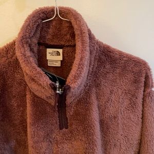 NWT women’s north face fleece! Brand new! Super soft! Brown color.